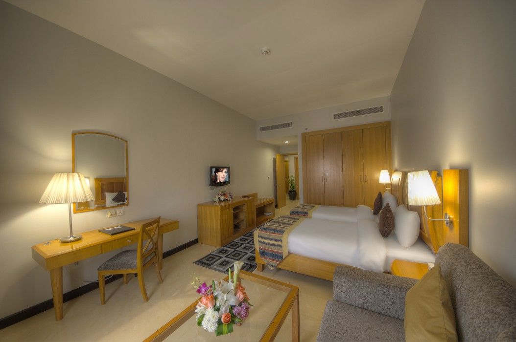 City Stay Grand Hotel Apartments - Al Barsha Dubai Exteriör bild